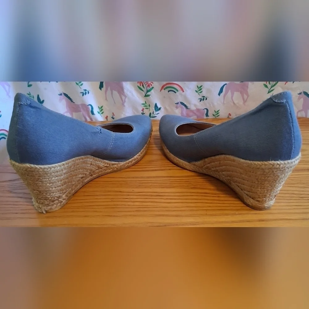 Viscata Blue Canvas Casual Neutral Everyday Espedrille Wedge Shoe SZ 8 38EU
